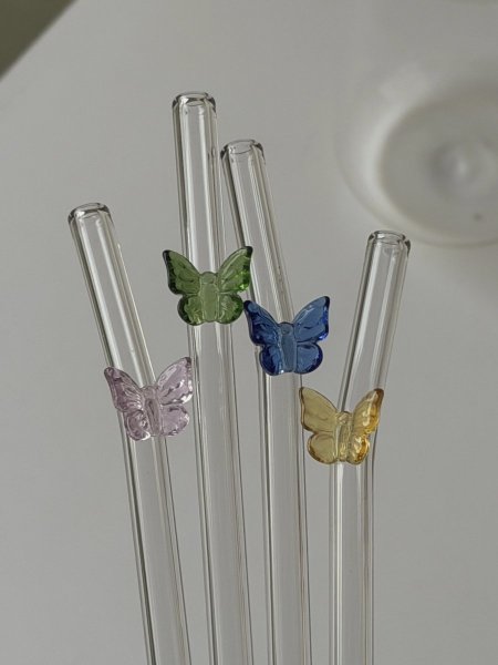 طقم شلمونات 5 قطع (4 شلمونات وسلكة تنظيف)  شكل فراشة