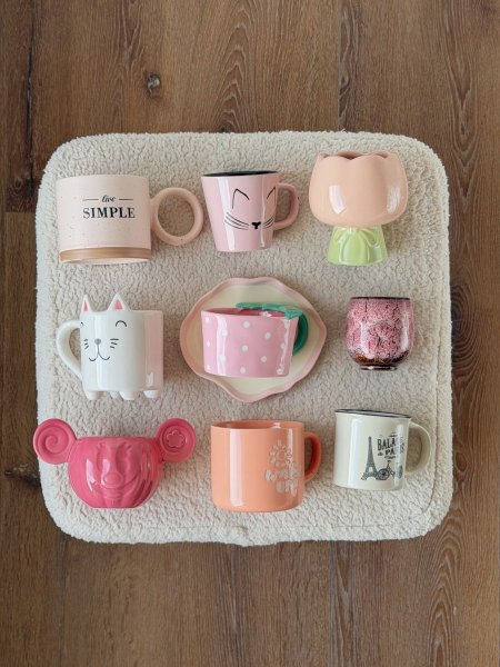 مجموعة الفتيات باللون الزهري 9 أكواب