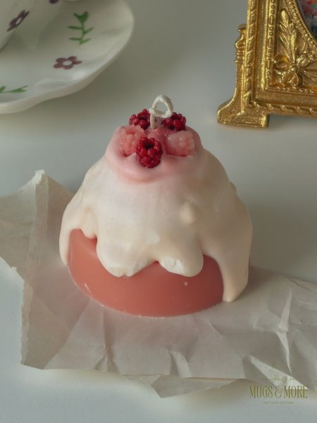 شمعة معطرة شكل قالب كيك طبقات مميزة