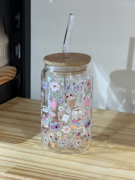 جرة شفافة بشلمونة وغطى بترن ربيع 350m