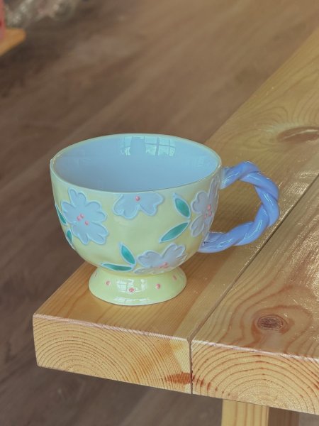 كوب الافطار برسمة ورود الربيع 500ml