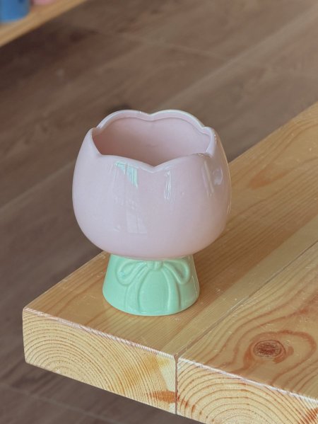 كوب شكل وردة توليب، صحن بوظة