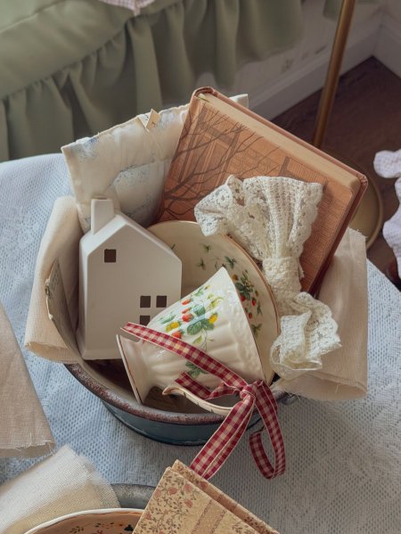 هدية بتنسيق ريفي ثيم الفتاة اللطيفة