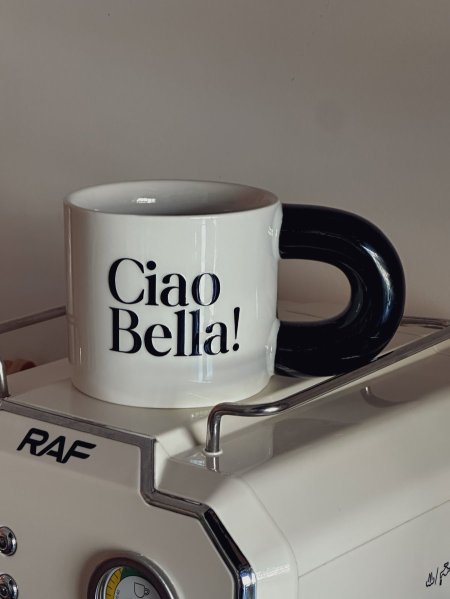 كوب مميز بعبارة "Ciao bella!”