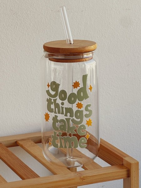جرة شفافة بغطى خشب وشلمونة good things take time"  600ml"