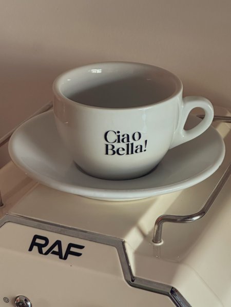 تصميم عبارة “ Ciao Bella ! “