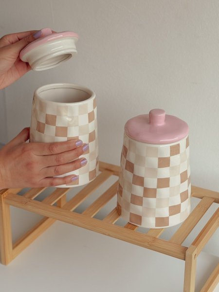 مرتبان بورسلان الوان الزهري والنود حجم كبير جدًا مع غطى