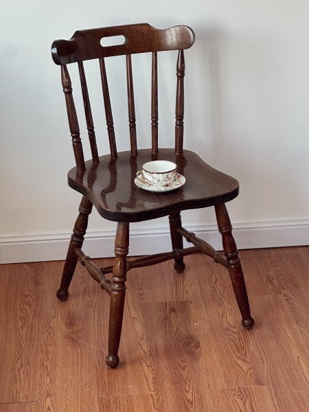 كرسي خشب بلوط ڤنتج ستايل