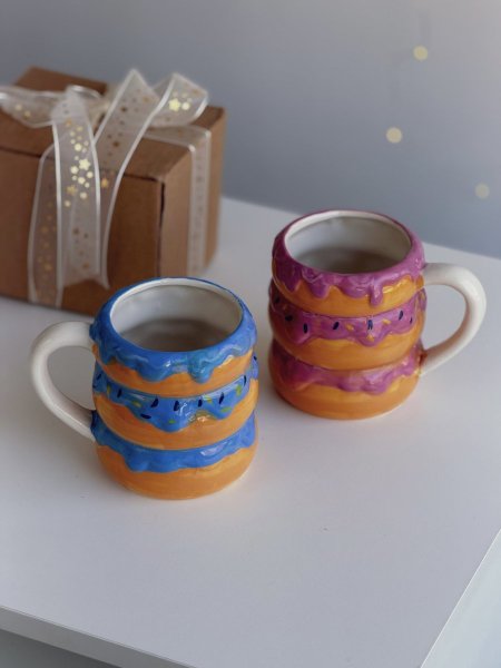 مج شكل دونات طبقات مميز