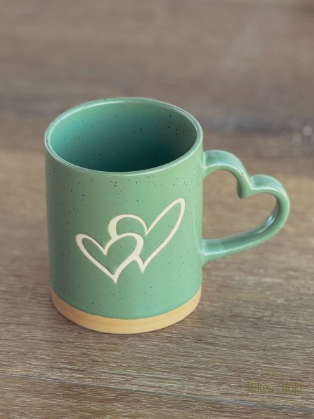 كوب شتوي مميز يد شكل قلب حجم 350ml