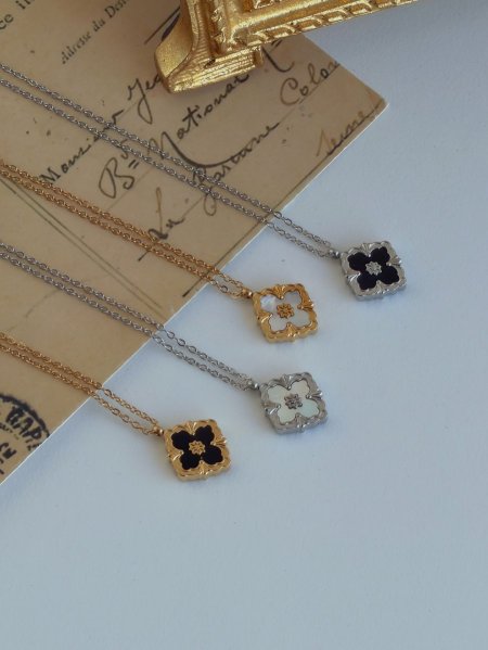 سنسال وردة وجه ابيض ووجه اسود