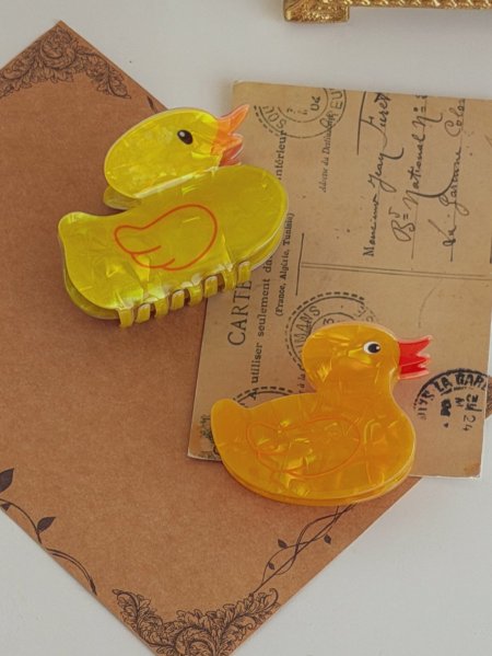 2 مشبك شعر شكل بطة