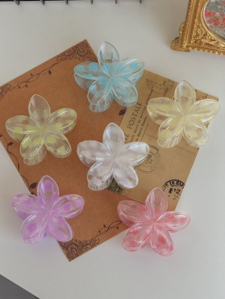 مشبك شعر شكل ياسمين تريند