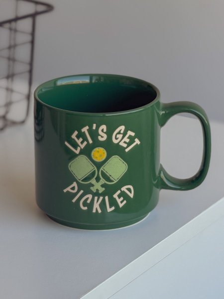 كوب جميل بعبارة "lets get pickled"