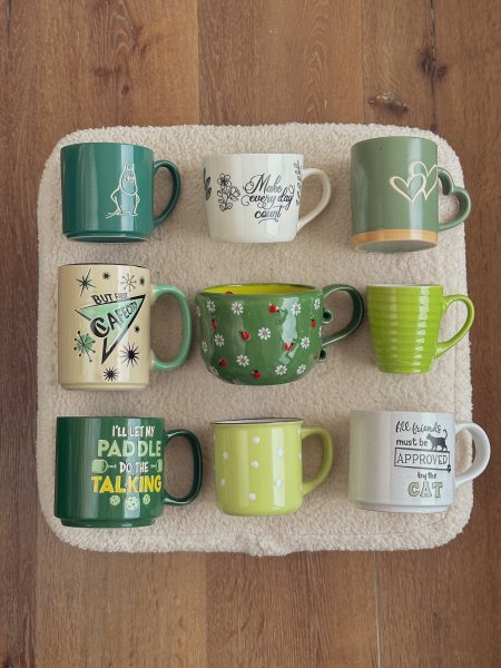 مجموعة ٩ أكواب (اللون الأخضر)