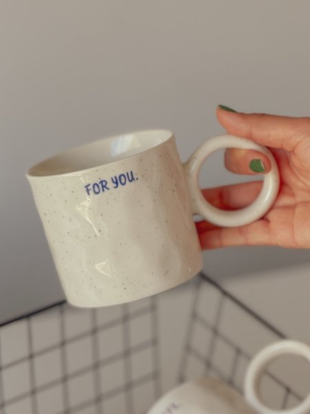 كوب بيد دائرية بكلمة "foy you"