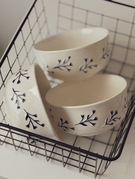 صحن مجور/ زبدية برسمة ورد معرق